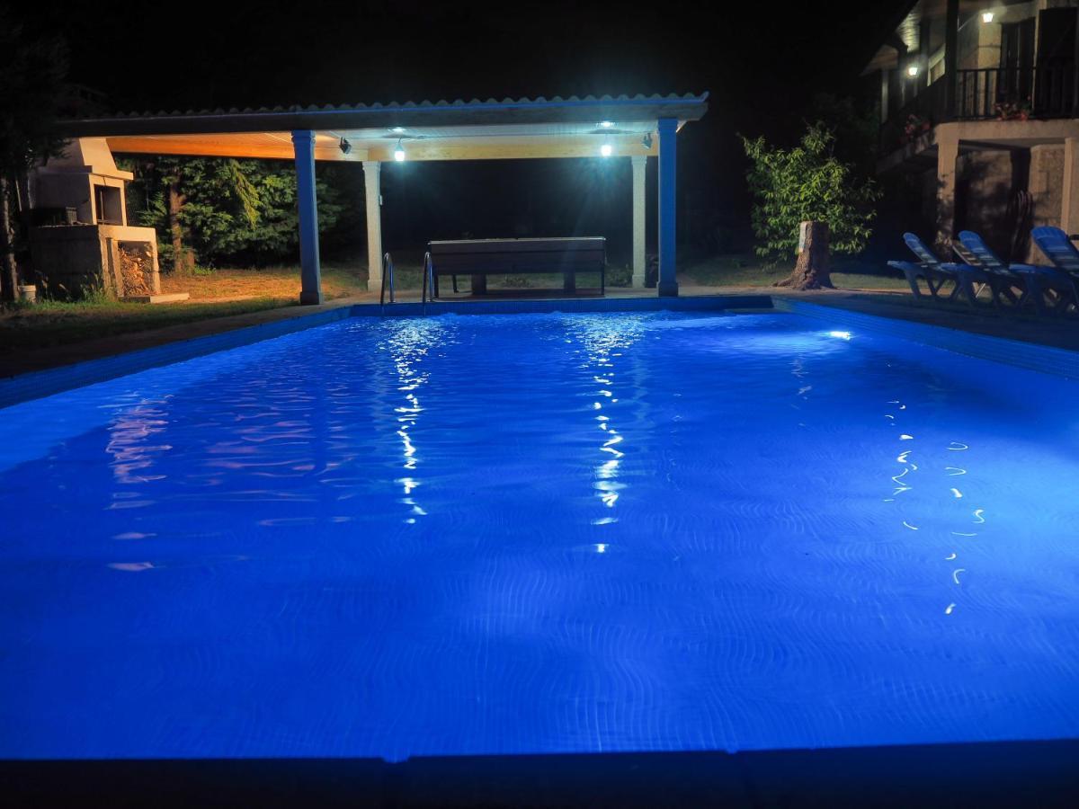 Espectacular Casa Con Piscina En Allariz Exteriör bild