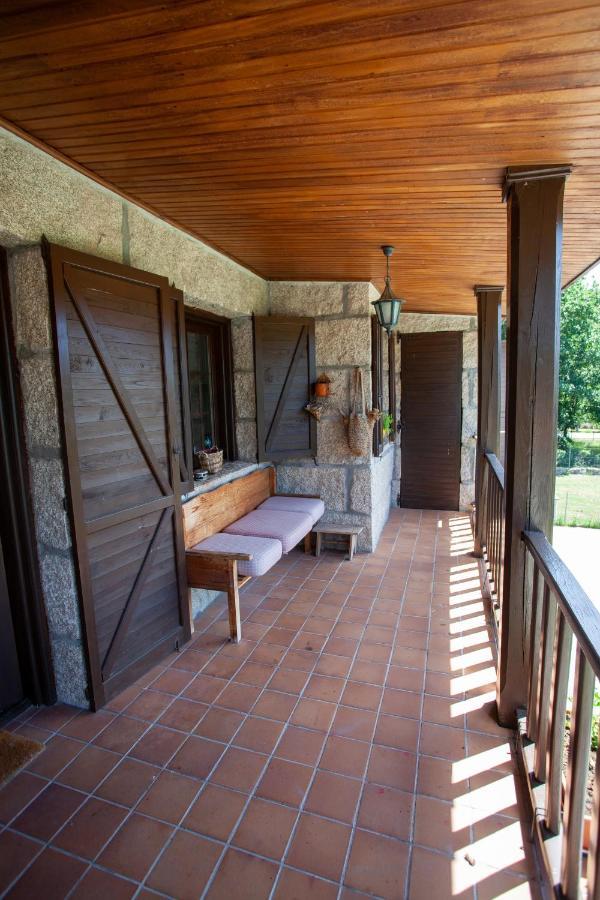 Espectacular Casa Con Piscina En Allariz Exteriör bild